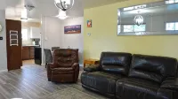 Quiet Bungalow in South West Reno. - Bungalows
