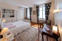 Au Puy des Vérités - Bed and Breakfasts