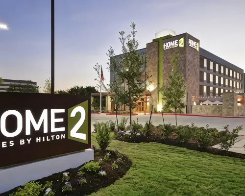 Home2 Suites by Hilton Houston Westchase Các khách sạn gần Trung tâm mua sắm Plazamericas Mall