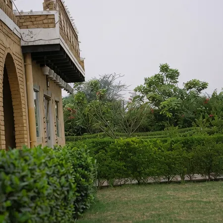 Sultanpur Resorts