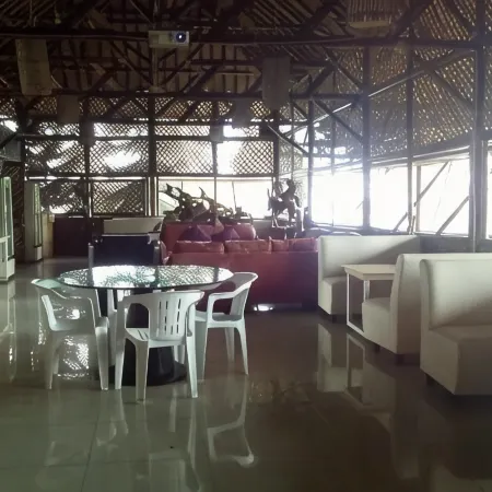 Bukit Cikahuripan Resort