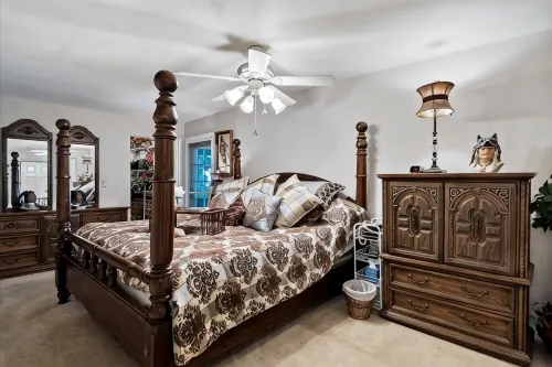 Windy Point Estate - On Lake Istokpoga-5bdr. 5 1/2bath 7 beds. Amazing grounds - Pools