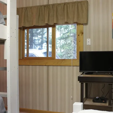Quiet cottage with stunning peaceful lake views near Elcho and Pelican Lake WI 랭레이드 카운티 호텔