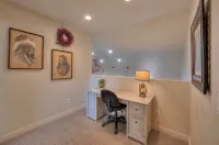 DW7 Spacious Cowboy-Themed Condo near Arches National Park With Hot Tub! - Jacuzzi