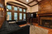 The Maison Gatsby Apartment  : 3 Bedroom 2 Bathroom - Bungalows