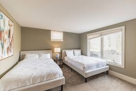 Heavenly Home/Minnetonka Lakes/Nature Scenic View
