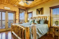 Family-Friendly• Stunning Views • 7 Mi to Dollywood •Hot Tub• Highly Rated! - 4성급