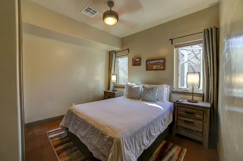 3B/2B Modern Downtown Moab Townhouse - Short Walk from the Heart of Downtown - บูติค