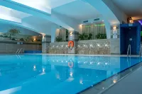 Holiday Club Apartman Hotel - Pool