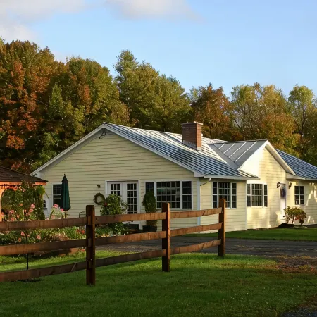 Falcon House: VT Modern Chalet w/Sauna on 25 Acres - Hike - Bike to Village