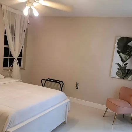 Beautiful Relaxed Sebring Home.