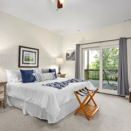 Elk Mountain Lodge: An AVL Mountain Escape w/Hot Tub, Fireplace, Hi-Speed Wifi