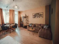 Persey Flora Apartments - 3-Star