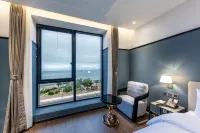 Jeongja Beach Brown Dot - pantai