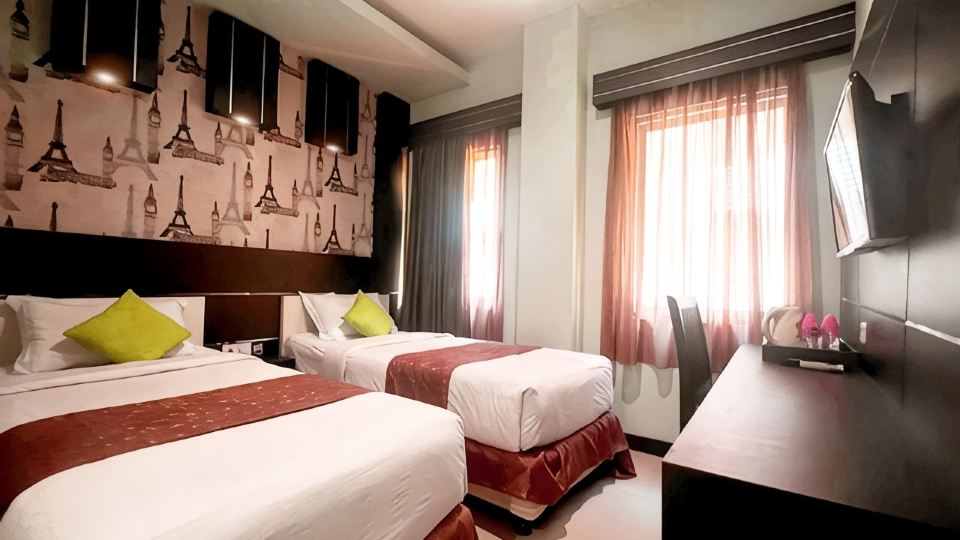 Royal Global Hotel