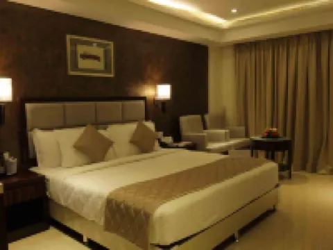 Hotel Saj International