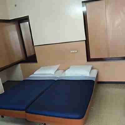 Dolphin Hotel Rooms