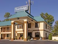 Travelodge by Wyndham Forest Park Atlanta South Hotels in Riverdale
