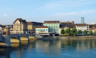 Becozy Self Check-in Hotel Basel an der Messe