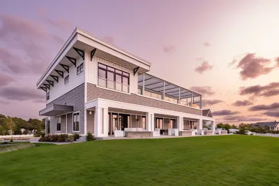Pelham House Resort Hotels in Dennis Port