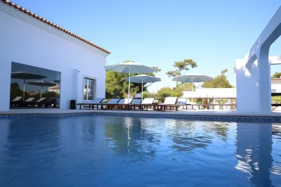 Vila Louro Hôtels à : A dos Cunhados