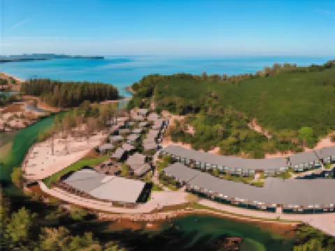 คาลิมา รีสอร์ท แอนด์ วิลล่าส์ เขาหลัก โรงแรมใกล้Culture Center of Thai Mueang District