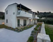 Sarah Luxury Rooms Hotels in Plataria