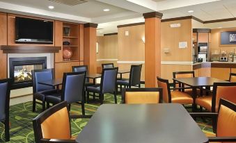 Comfort Inn & Suites Akron South