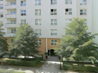 里昂帕爾迪厄維萊特經典城市公寓酒店 鄰近金頭公園的酒店