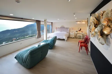 Windsor Sunlight Han-Guan B&B Отели рядом с достопримечательностью «Город Небес»