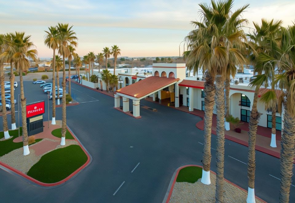 hotel overview picture