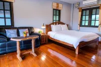 BaanRimNam Resort Trat Hotels in Trat
