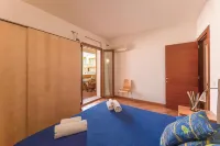 Relaxing Cristal Bedroom Apartment Sleeps Num1502
