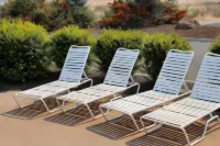 Ten Pin Inn & Suites