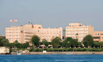 2. Aracan E..