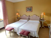 Hotel San Camilo Hôtels à : Entrena