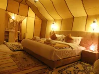Luxury  Saf Saf Camp Hotels in Hassilabied