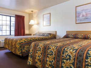 Premier Inns Thousand Oaks