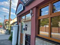 Radio Hotel Bratislava Hotels in Братислава III