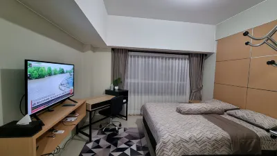 Springlake Summarecon Apartment by Kukami Property Hotell i Harapan Baru