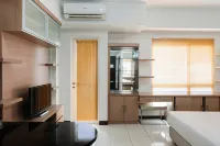 Simply Furnished Studio Apartment at Scientia Residence Hotel a Kelapa Dua