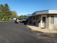 Pine Ridge Motel Hotels in Dodgeville