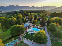 Hôtel Parc & Spa les Cigognes Hotels in Itterswiller