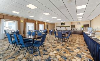 Best Western Grande Prairie Hotel Suites - Housity