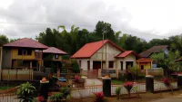Radiya Guesthouse Hotels near Mount Rinjani