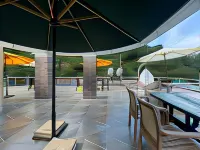 Royal House Hotels in Kvariat'i