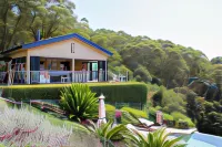 The Outlook Cabana Hotel a Davistown