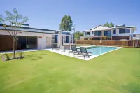 Stonewood Villas - Pools
