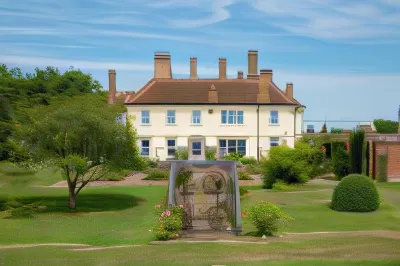 Prince Hill House Hotels in 