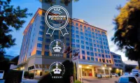 Akgun Istanbul Hotel Отели рядом с достопримечательностью «Шубы Кожа Меха в Стамбуле LUXURY FUR COLLECTİON»